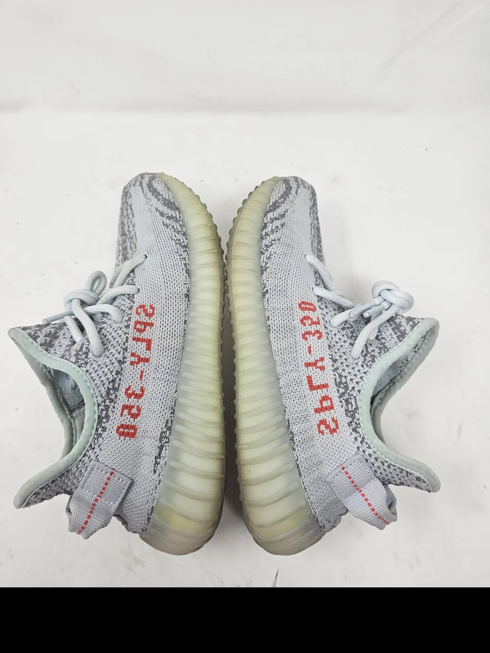 adidas Yeezy Boost 350 V2 Shoes Size 5